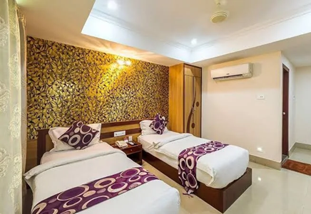 1 x DELUXE ROOM
